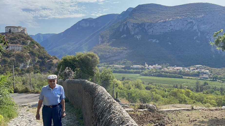 dacf514b95b7277a80de9378a09a24b944330e9e.jpeg dacf514b95b7277a80de9378a09a24b944330e9e.jpeg