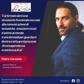copia di blu rosso e bianco generico statico citazione notizie generiche post di instagram