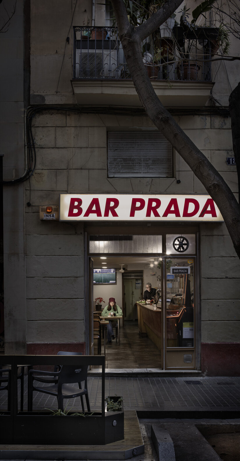photography project in Barcelona neighborhood of Poble-sec about business shops and architecture