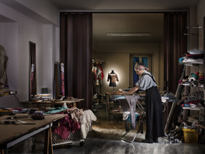 photography project about women in their domestic interiors