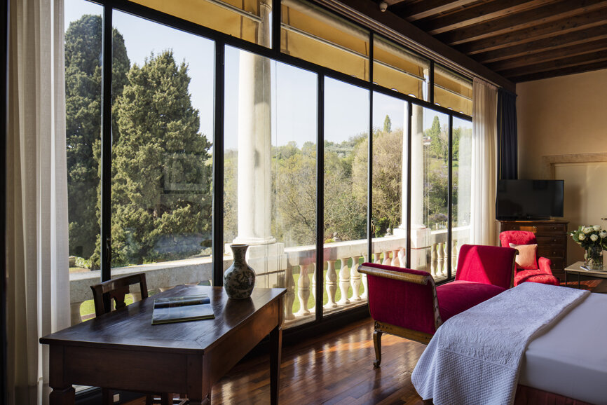 professional photo shooting of interiors and Hotels