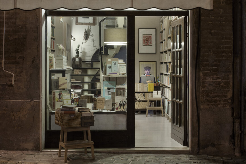 photography project about small business shops disappearing