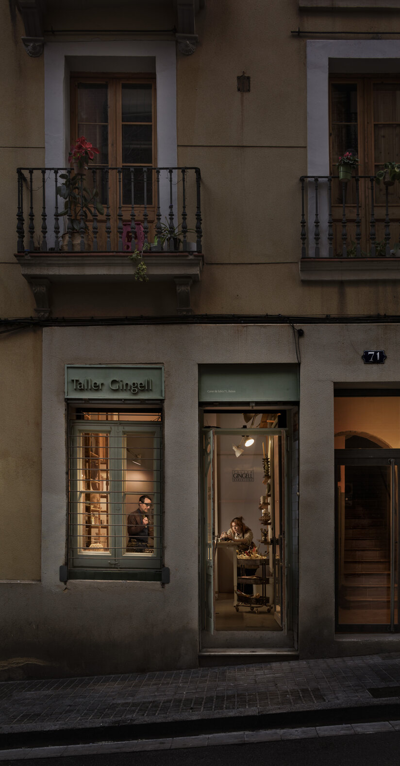 photography project in Barcelona neighborhood of Poble-sec about business shops and architecture