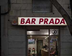 el_extrano.jpeg el_extrano.jpeg