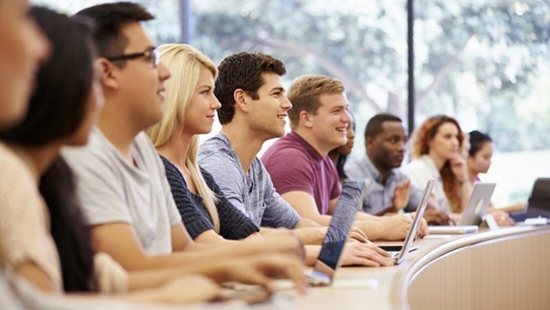 corsi-di-linguaggio-tecnico-inglese-francese-spagnolo-a-roma-scuola-internazionale-one-language-centre