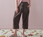 pantalone-con-bottoni