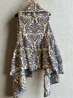 gilet-in-broccato