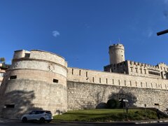 trento.jpeg trento.jpeg