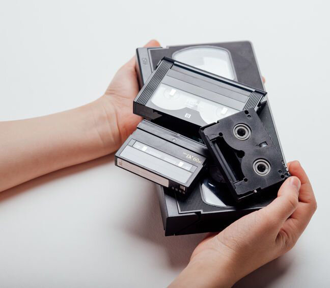 I tuoi ricordi non aspettano: perché digitalizzare le vecchie cassette adesso