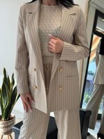 giacca-gessata-beige