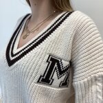 maglioncino-con-scollo-a-v-motel