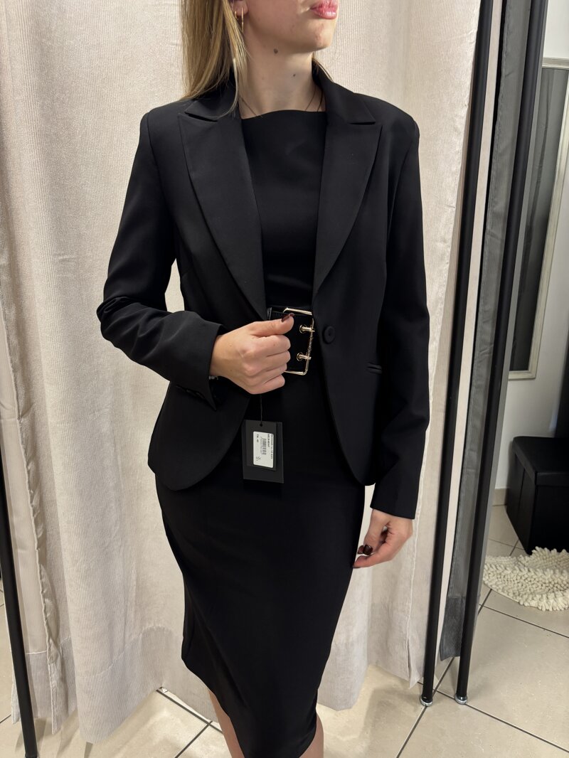 blazer-nero-elegante-relish