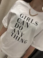 t-shirt-over-con-dettaglio-removibile-sul-collo-e-scritta-vestibilita-over