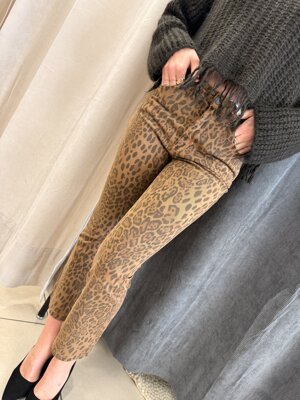 pantalone-leopardato