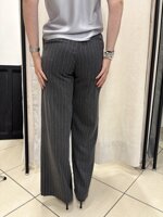 pantalone-gessato-relish-con-micro-strass-eleganza-sartoriale-con-un-tocco-luminoso