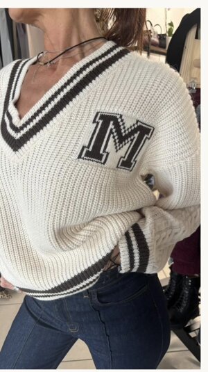 maglione-crop-stile-university