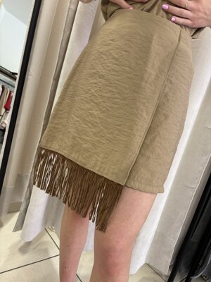 gonna-con-frange-cerniera-laterale-disponibile-anche-la-maglia-in-abbinamento