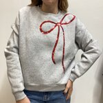 felpa-susy-mix-con-fiocco-in-paillettes