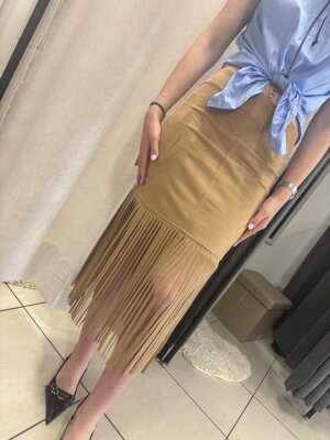 gonna-in-simil-camoscio-con-frange-cerniera-sul-retro