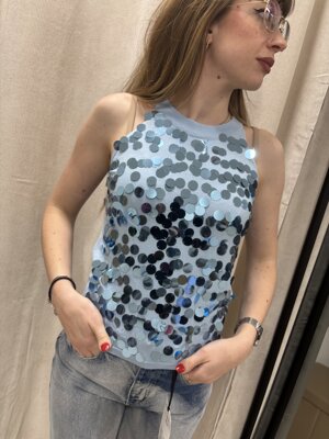 top-canotta-con-spalle-scoperte-pailettes-in-rilievo