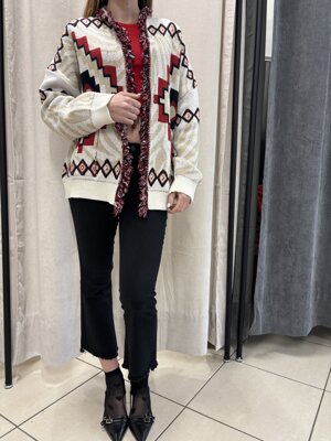 giacca-senza-bottoni-con-frange-vestibilita-comoda