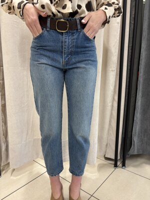 jeans-boyfriendcon-cintura-inclusa-corto-sulla-caviglia