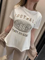 t-shirt-semplice-con-stampa