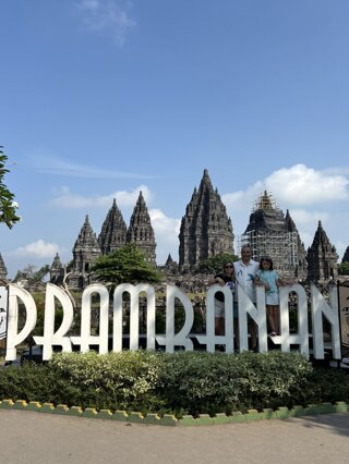 prambanan 1.jpeg