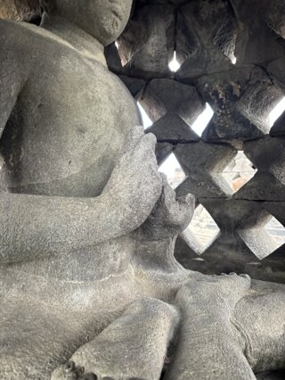 borobudur 8.jpeg