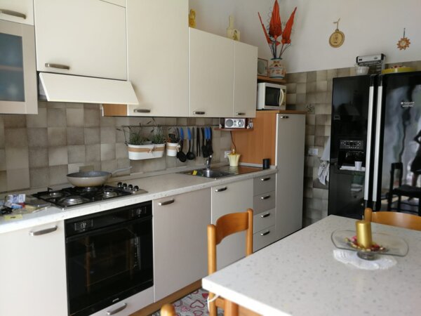 7037276369dfa6fadd58b35b4df6732f4661c624 7037276369dfa6fadd58b35b4df6732f4661c624