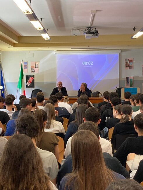 foto di taranto all'ite.jpeg