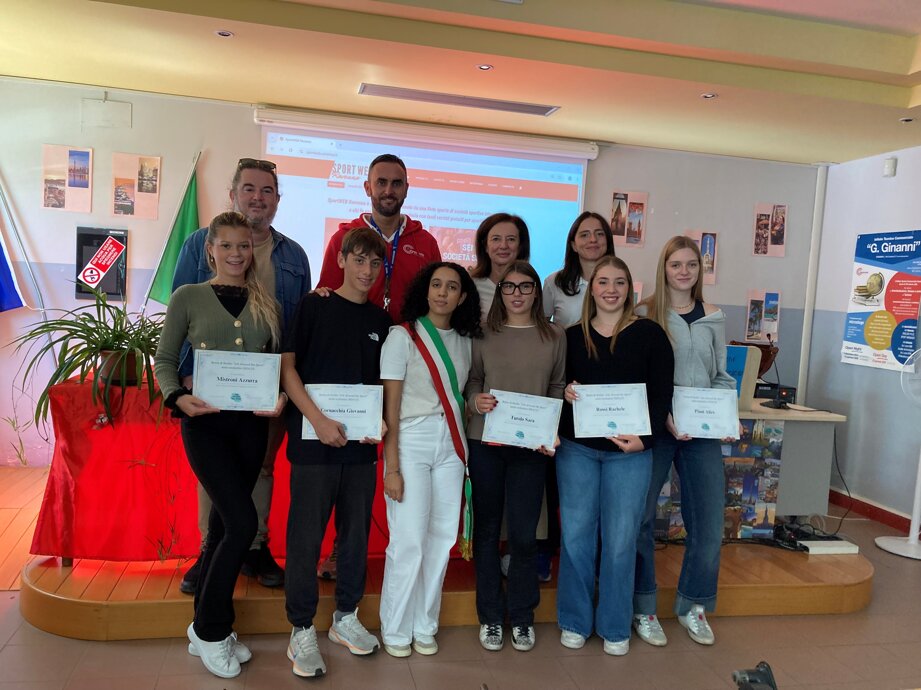 borse di studio ginanni.jpeg borse di studio ginanni.jpeg