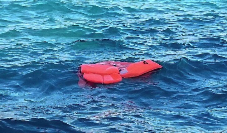 Le stragi in mare sotto sguardi indifferenti e distratti