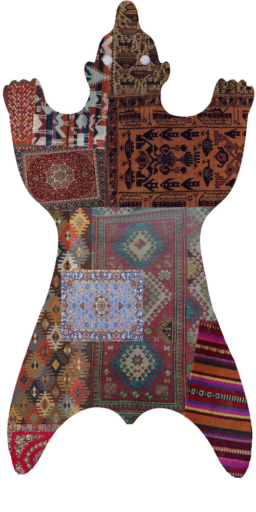 progetto trofeo orso grandi dimensioni patchwork con tappeti da varie parti del mondo circa 600 cm x 300 cm.jpeg
