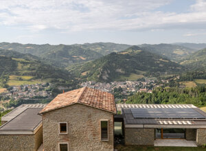 Effevu House, vista della copertura e della valle di Modigliana