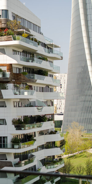 1%20city%20life%20-%20arch.%20salami%20-%20urbana%20production%20-%20leggere.jpeg