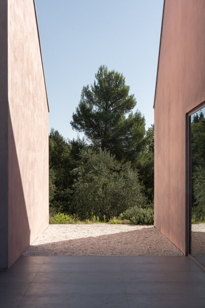 foto casa sotto la nuvola-urbana production-leggere-29.jpeg