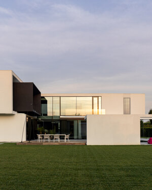 foto%20av%20home-urbana%20production-leggere-84.jpeg foto%20av%20home-urbana%20production-leggere-84.jpeg