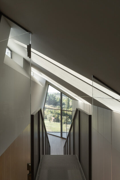 foto casa sotto la nuvola-urbana production-leggere-12.jpeg