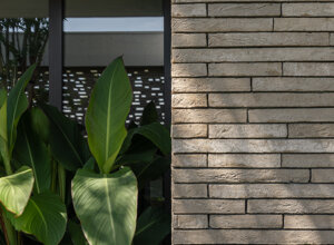 foto%20house%20gm%20-%20urbana%20production%20-%20leggere%20-70.jpeg foto%20house%20gm%20-%20urbana%20production%20-%20leggere%20-70.jpeg