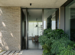 foto%20house%20gm%20-%20urbana%20production%20-%20leggere%20-22.jpeg foto%20house%20gm%20-%20urbana%20production%20-%20leggere%20-22.jpeg