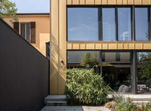 42.%20thegoldinside%20-%20piraccini+potente%20-%20urbanaproduction%20-%20leggere.jpeg