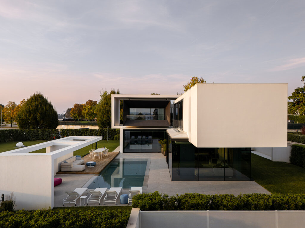 foto av home-urbana production-leggere-91.jpeg foto av home-urbana production-leggere-91.jpeg