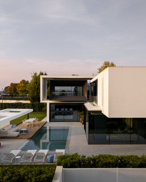 foto%20av%20home-urbana%20production-leggere-86.jpeg foto%20av%20home-urbana%20production-leggere-86.jpeg