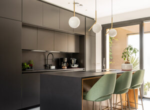 12.%20thegoldinside%20-%20piraccini+potente%20-%20urbanaproduction%20-%20leggere.jpeg