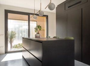 11.%20thegoldinside%20-%20piraccini+potente%20-%20urbanaproduction%20-%20leggere.jpeg