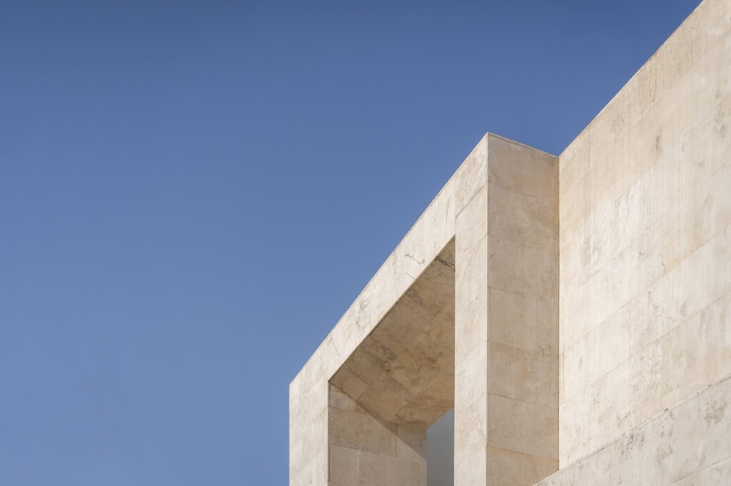 16 stone house-architetturaurbana.jpeg