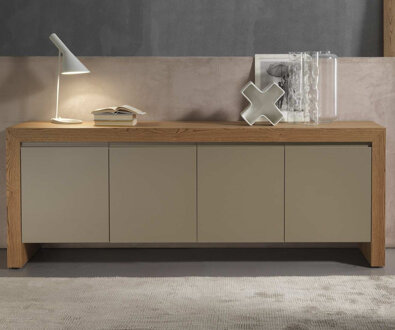 CREDENZA MODERNA LACCATA E ROVERE NATURALE ASCIATO CREDENZA MODERNA LACCATA E ROVERE NATURALE ASCIATO