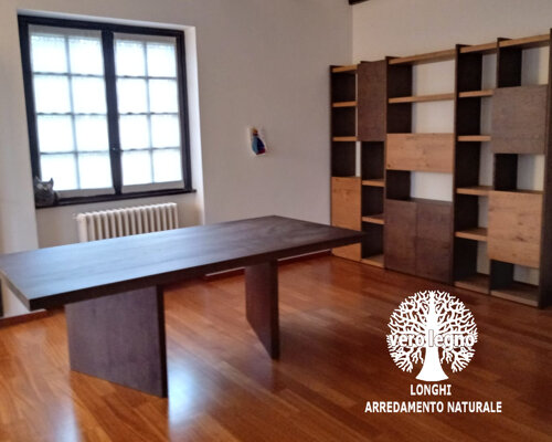 zona pranzo con legno massello naturale con montaggio a milano