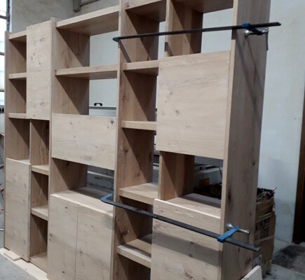 arredamenti in legno massello Liguria Genova arredamenti in legno massello Liguria Genova